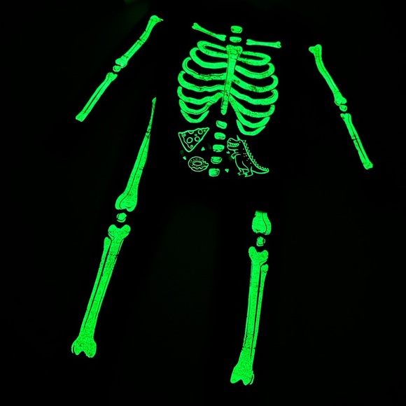 Cat & Jack Skeleton Costume Pajama Set - Black - Picture 3 of 9